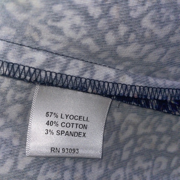 NIC+ZOE Blue and White Patterned Track Pants - Picture 9 of 9